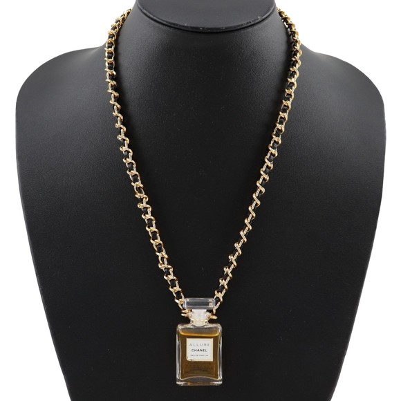 Chanel Numero 5 Gold Gold Plated necklace - Picture 1 of 9
